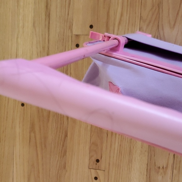 Hello Kitty Luggage - Picture 13 of 13